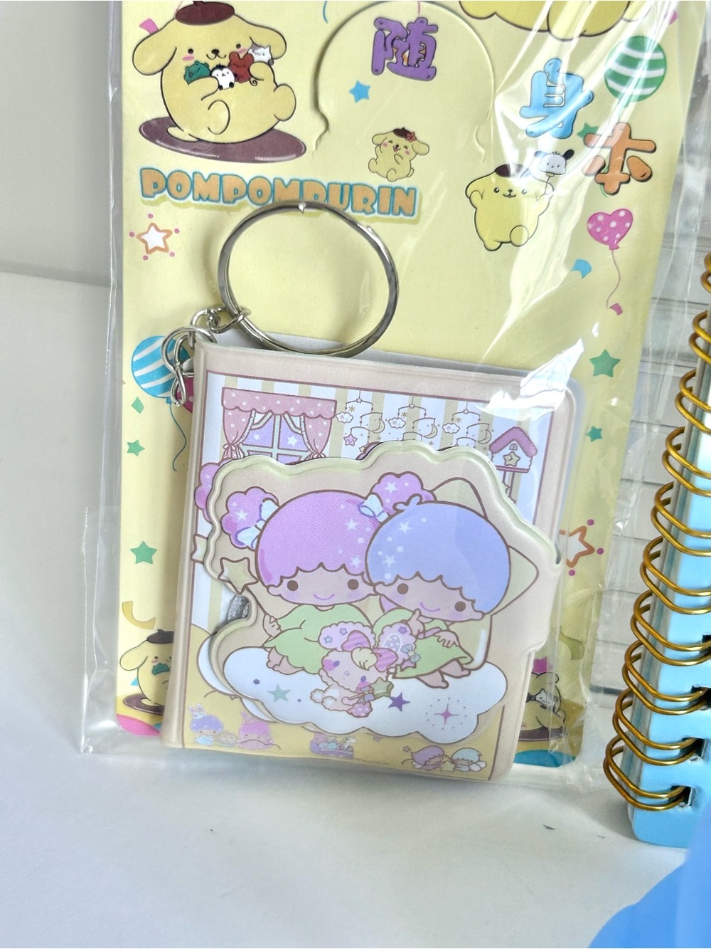 💖(HK397) Hello Kitty & Friends 11-Piece Variety Fun Bundle! - Picture 9 of 13